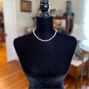 TALBOTS Pearl Necklace 17”